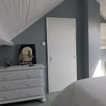 Les Pieds Dans L'eau - Vicq-mer * Cosqueville