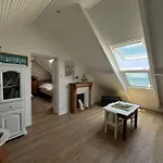 Les Pieds Dans L'eau - Vicq-mer * Cosqueville