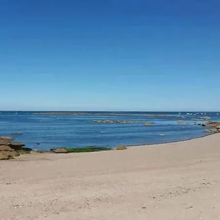 Les Pieds Dans L'eau - Vicq-mer * Cosqueville