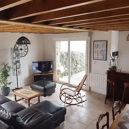 Les Pieds Dans L'eau - Vicq-mer * Cosqueville